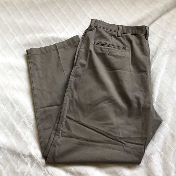 Mens Hagger Khaki Pants - Picture 1 of 4